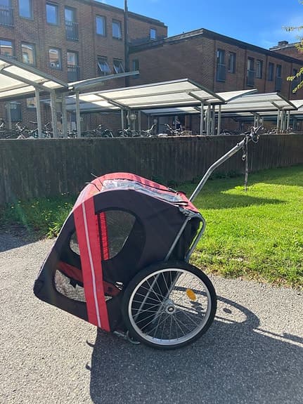 Cykelvagn röd/svart för hund eller prylar