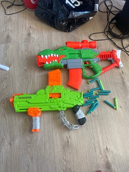 2 st Nerfpistoler