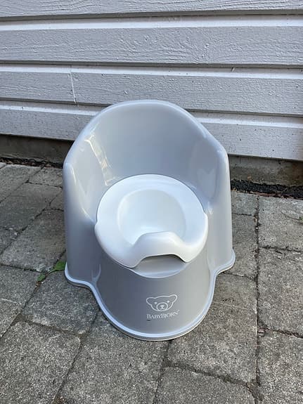 BabyBjörn potta grå