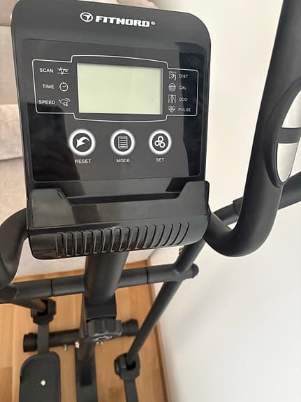 FitNord Hiker 100R Crosstrainer