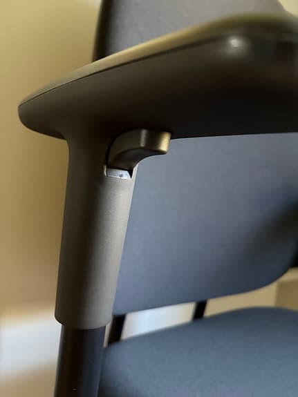 Kontorsstol med armstöd