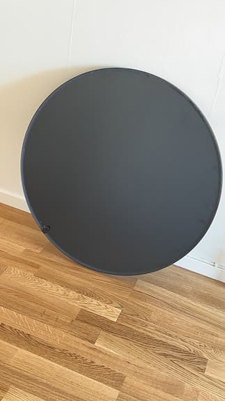 IKEA rund spegel med svart ram