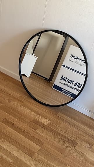 IKEA rund spegel med svart ram