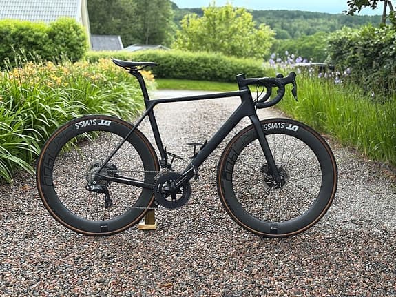 Canyon Ultimate cf slx disc 9.0 di2