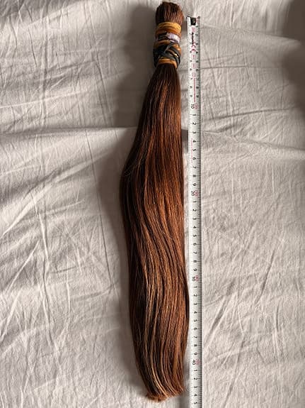 Brunt klippt ÄKTA hår 60 cm 129 g