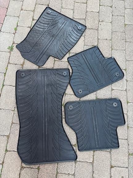 Gummimattor till Audi A5 från modellår 2017