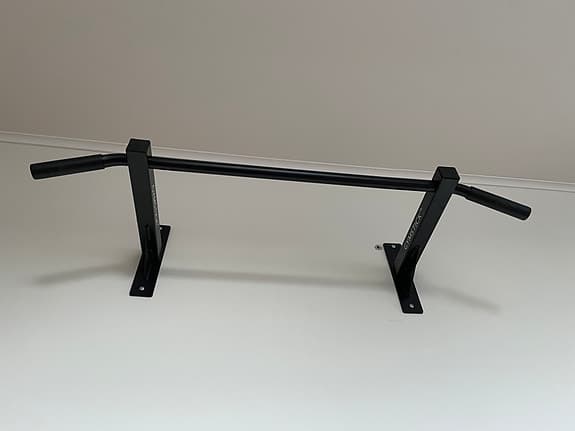 Gymstick chinsräcke/pull up bar vägg/tak svart