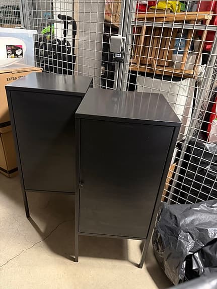 Förvaringsskåp i metall, 2 st svarta