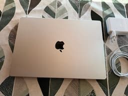 MacBook Pro M1 Max 16"