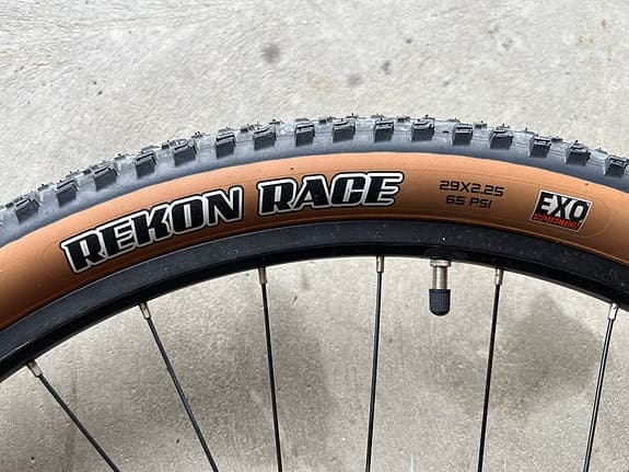 Maxxis Rekon Race 29x2.25 MTB-däck med slangar