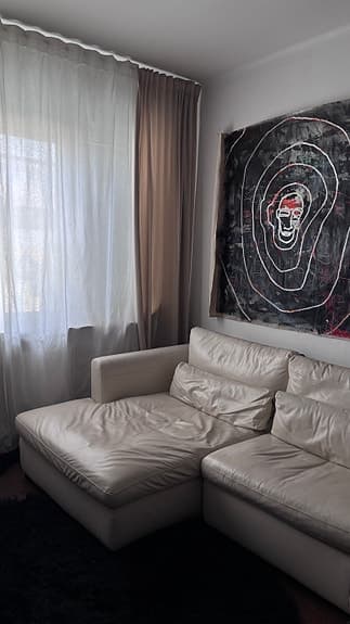 Snygg och bekväm IKEA soffa i läder
