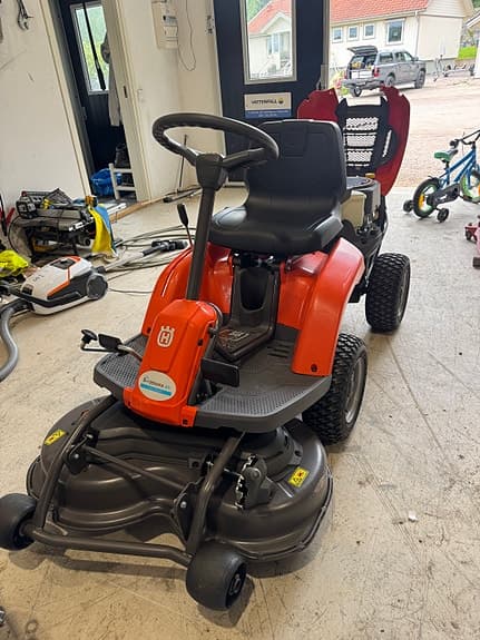 Husqvarna rider r112c