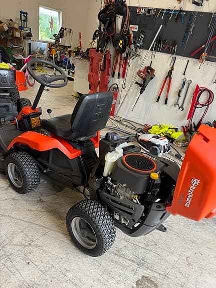 Husqvarna rider r112c