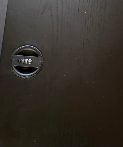 Låsbar hurts på hjul Ikea