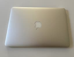 MacBook Pro 13” Retina (2015) – i7, 16 GB RAM, 256 GB SSD