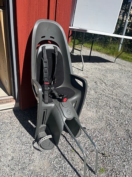 Hamax cykelsits för barn grå