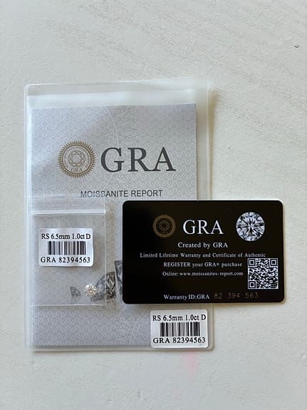 GRA lös diamant (moissanitsten) 6,5 mm 1 ct