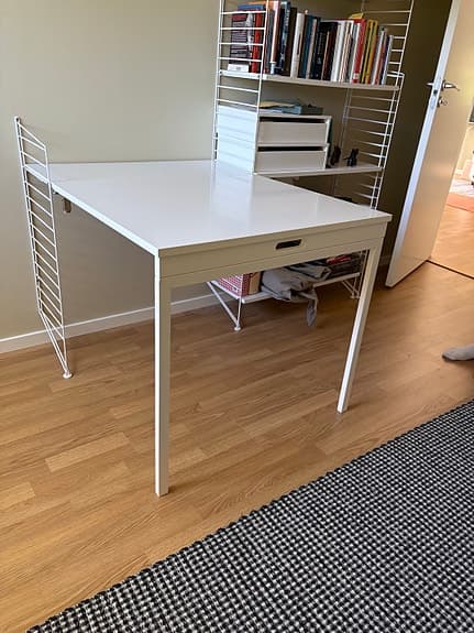 String fällbart bord/väggbord vitt av Nils Strinning