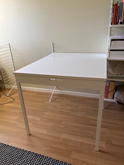 String fällbart bord/väggbord vitt av Nils Strinning