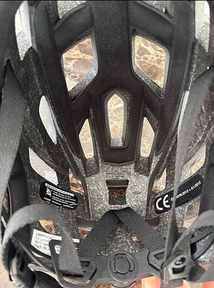Limar Air Star cykelhjälm svart stl M