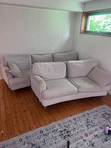 IKEA soffa och fåtölj i ljus beige tyg