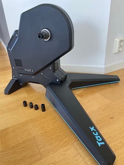 Tacx Flux 2 cykeltrainer svart