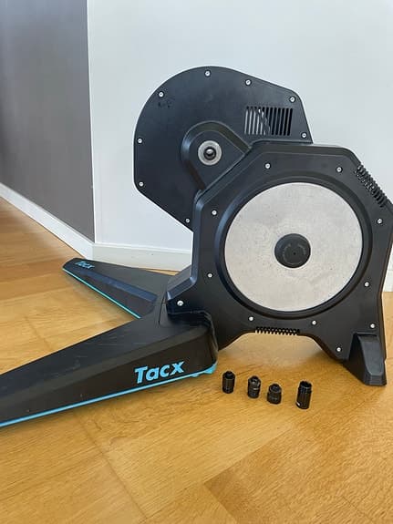 Tacx Flux 2 cykeltrainer svart