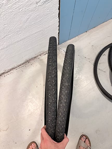 Schwalbe Active Winter K-Guard vinterdäck 28”