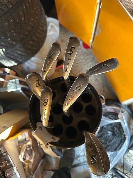 Golfbag marinblå/vit med klubbor
