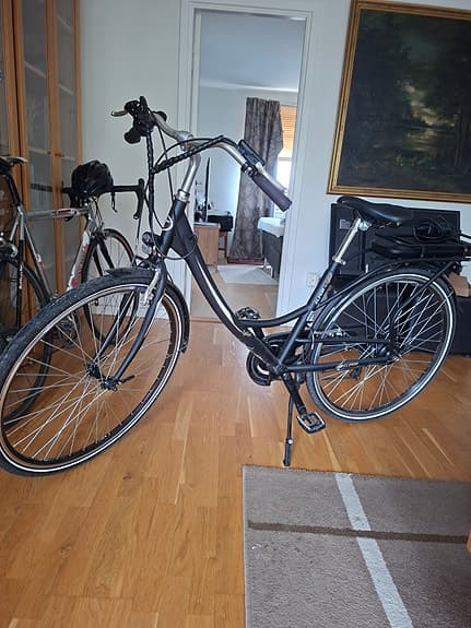 Damelcykel, Lyfco Elinor. 7 växlad 28".