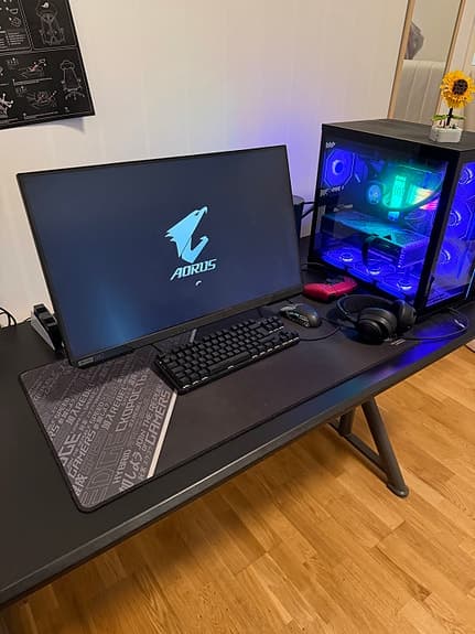 Skrivbord/gamingbord