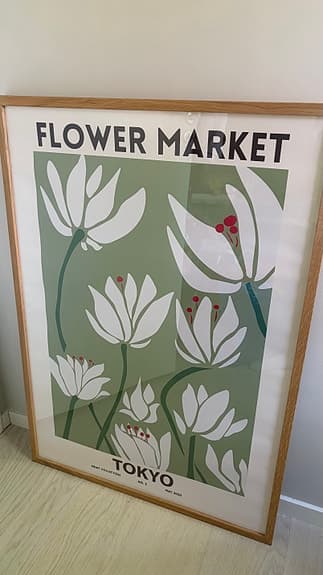 Astrid Wilson - Desenio Flower Market poster med träram 70x100cm
