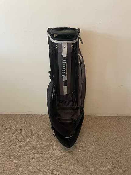 Wilson Feather SL bärbag med regnskydd
