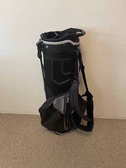 Wilson Feather SL bärbag med regnskydd
