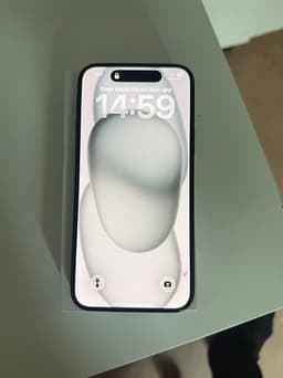 iPhone 15 Plus