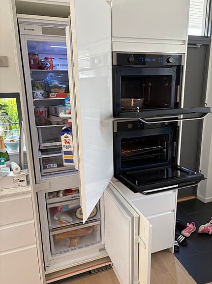 Ikea skåp med kyl, frys, micro och ugn