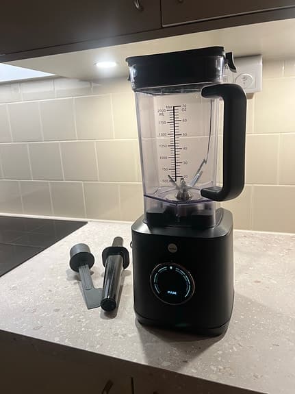 Wilfa blender svart