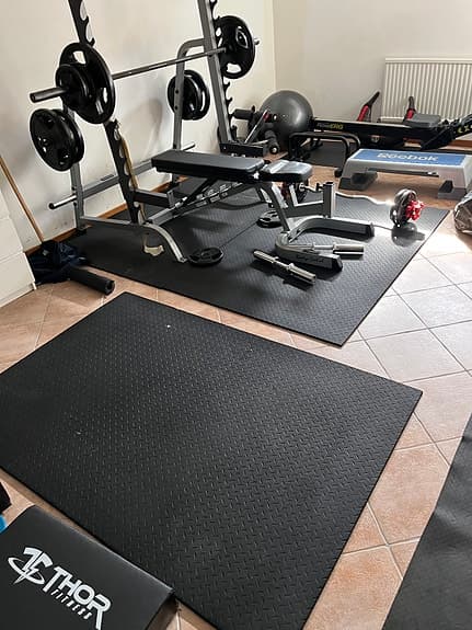 Gymmattor - kraftig och tung 122x183cm