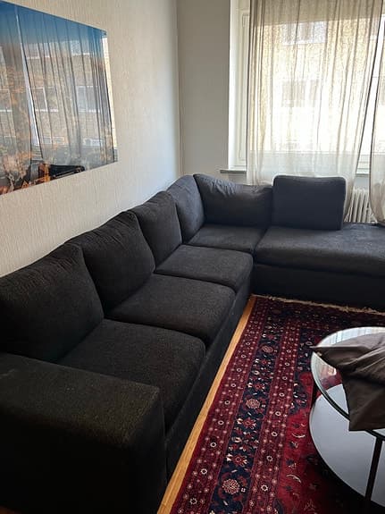 IKEA hörnsoffa mörkgrå i bra skick