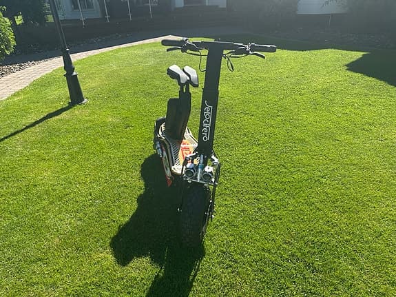 Velocifero el-scooter/ elsparkcykel /Goped,1600w 48 volt med nya Batterier