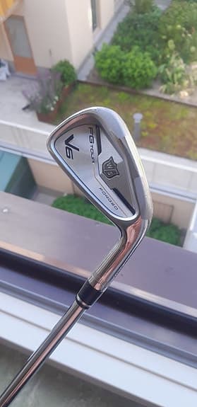 Wilson FG Tour V6 Järn 3 AMT White S300 Stiff som ny!