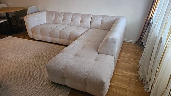Bella soffa från MIO på halva pris