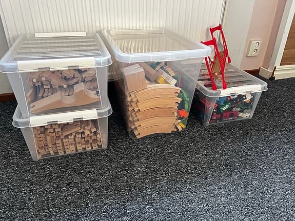 BRIO stort paket trätåg, räls och fordon