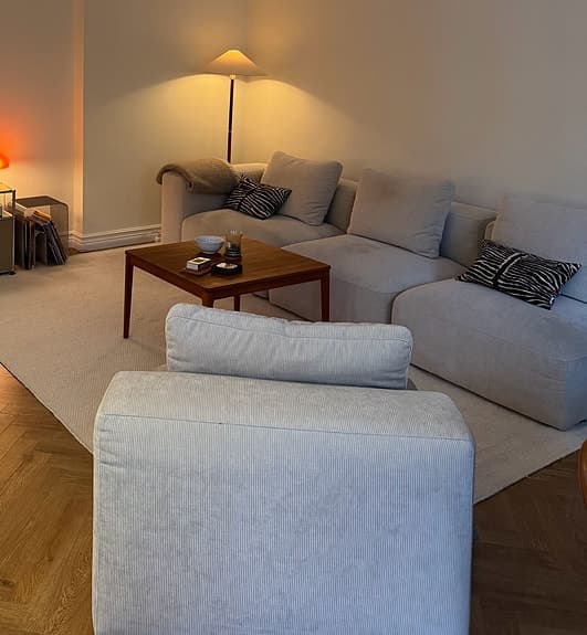Layered Rosso modulsoffa - leverans inom Stockholm möjligt