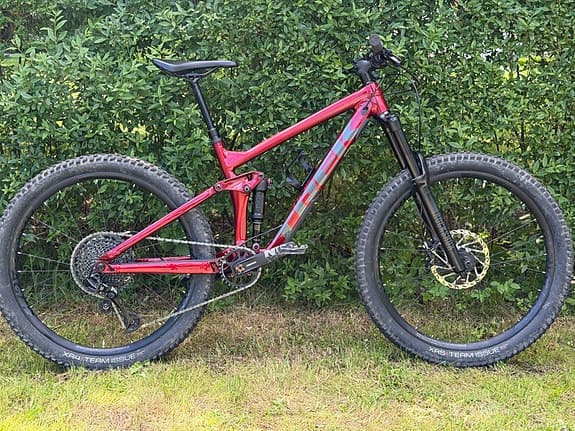 Trek Remedy 7 2021, strl M – Fint skick, nyservad