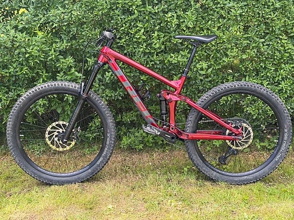 Trek Remedy 7 2021, strl M – Fint skick, nyservad
