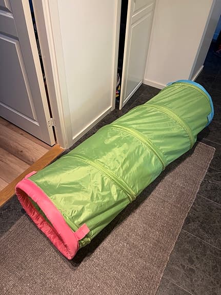 IKEA lektunnel för barn grön