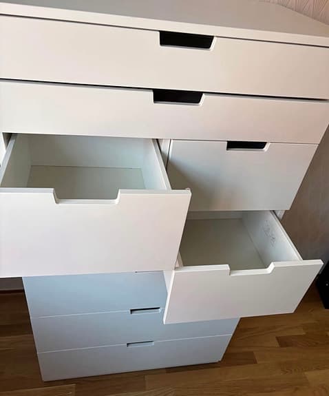 Byrå Nordli med 9 lådor IKEA
