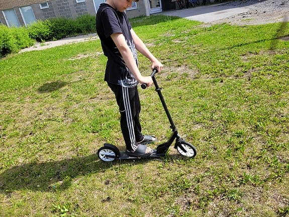 Stiga Route 200 S sparkcykel svart