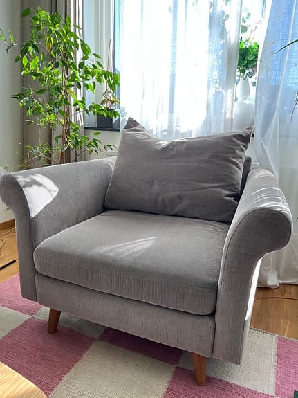 Mio rymlig fåtölj i jättebra skick